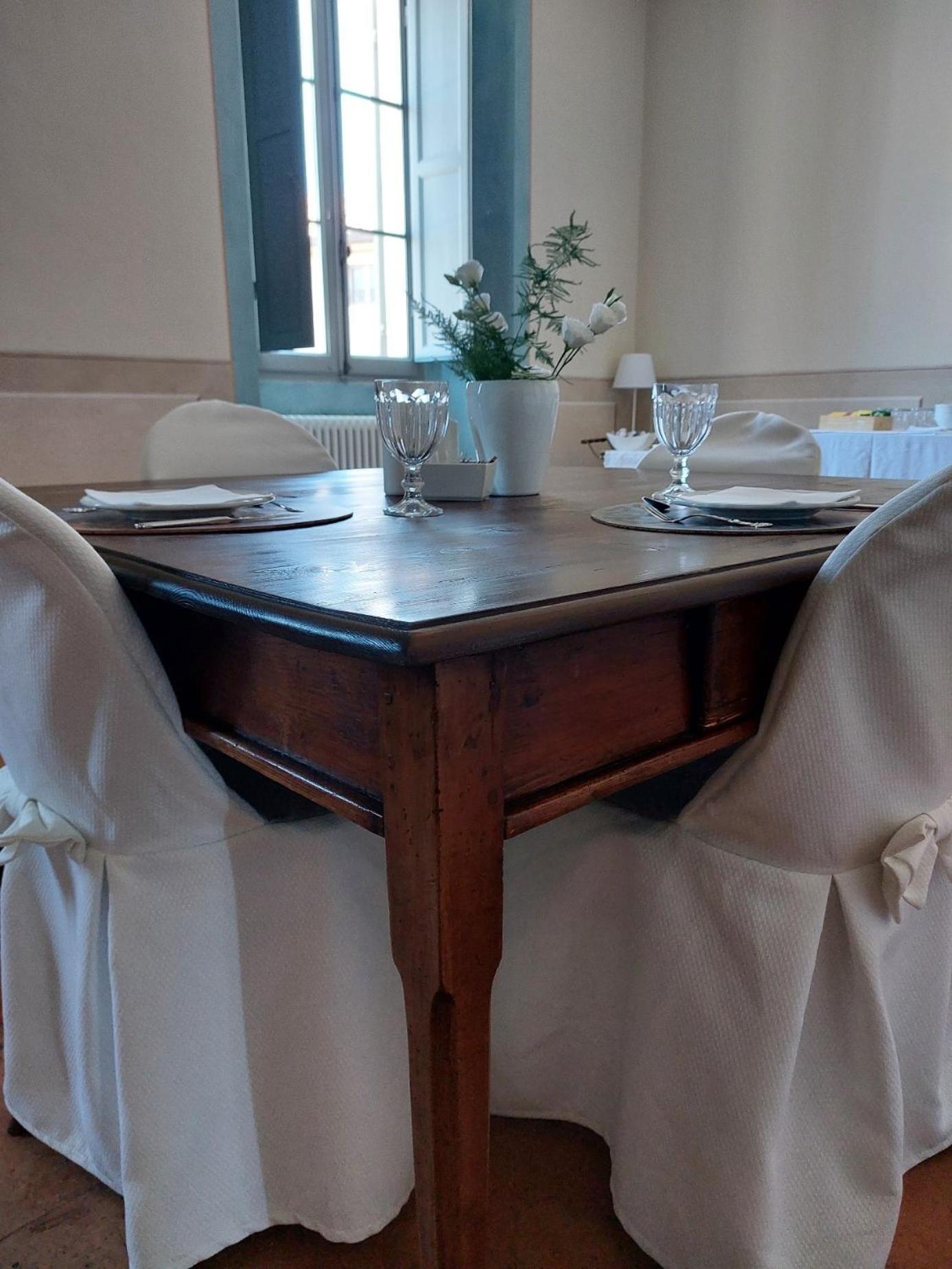 B&B Palazzo Mattei Novafeltria Eksteriør billede